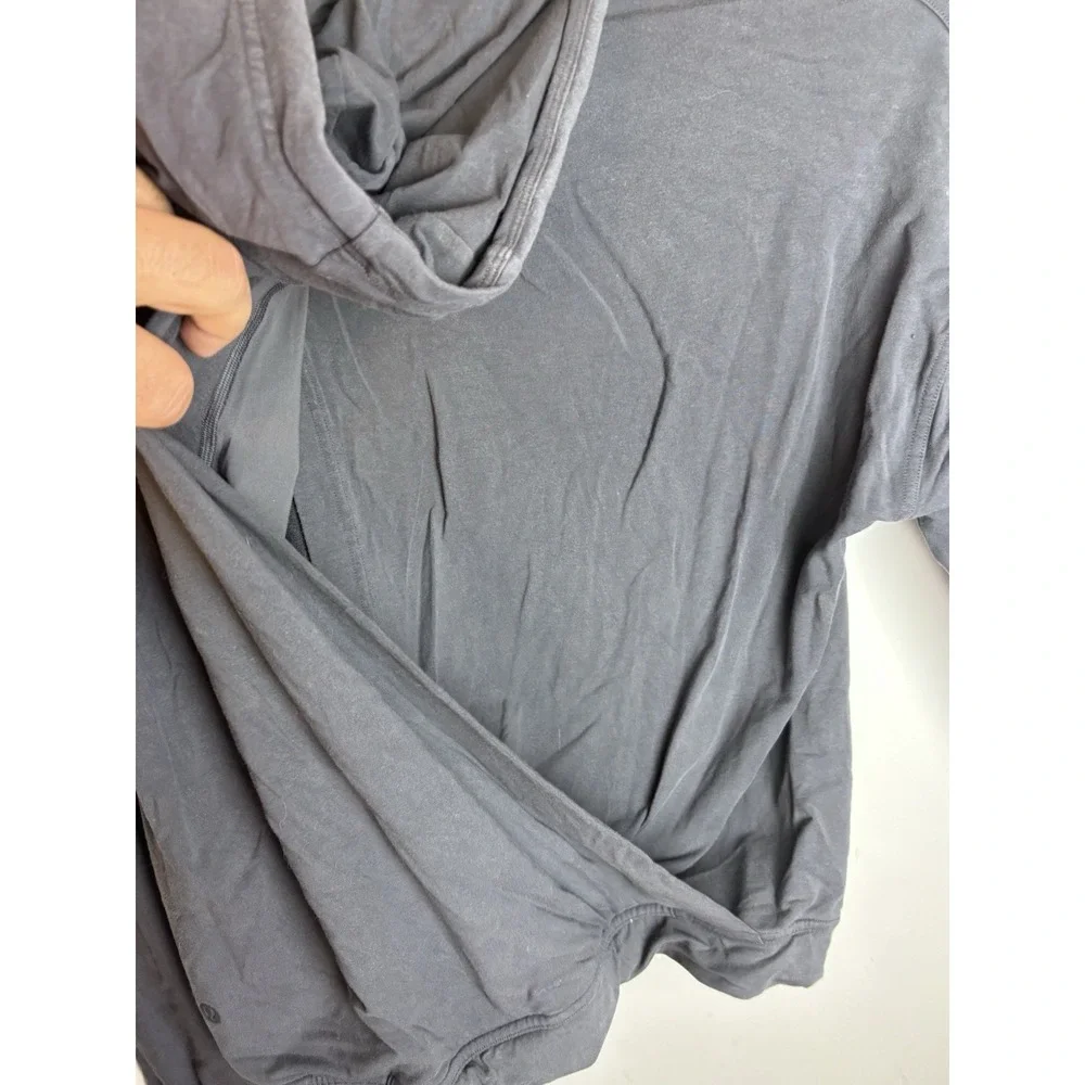 Lululemon Grey Overlap Back Hooded Pullover Sweatshirt Size 8‎